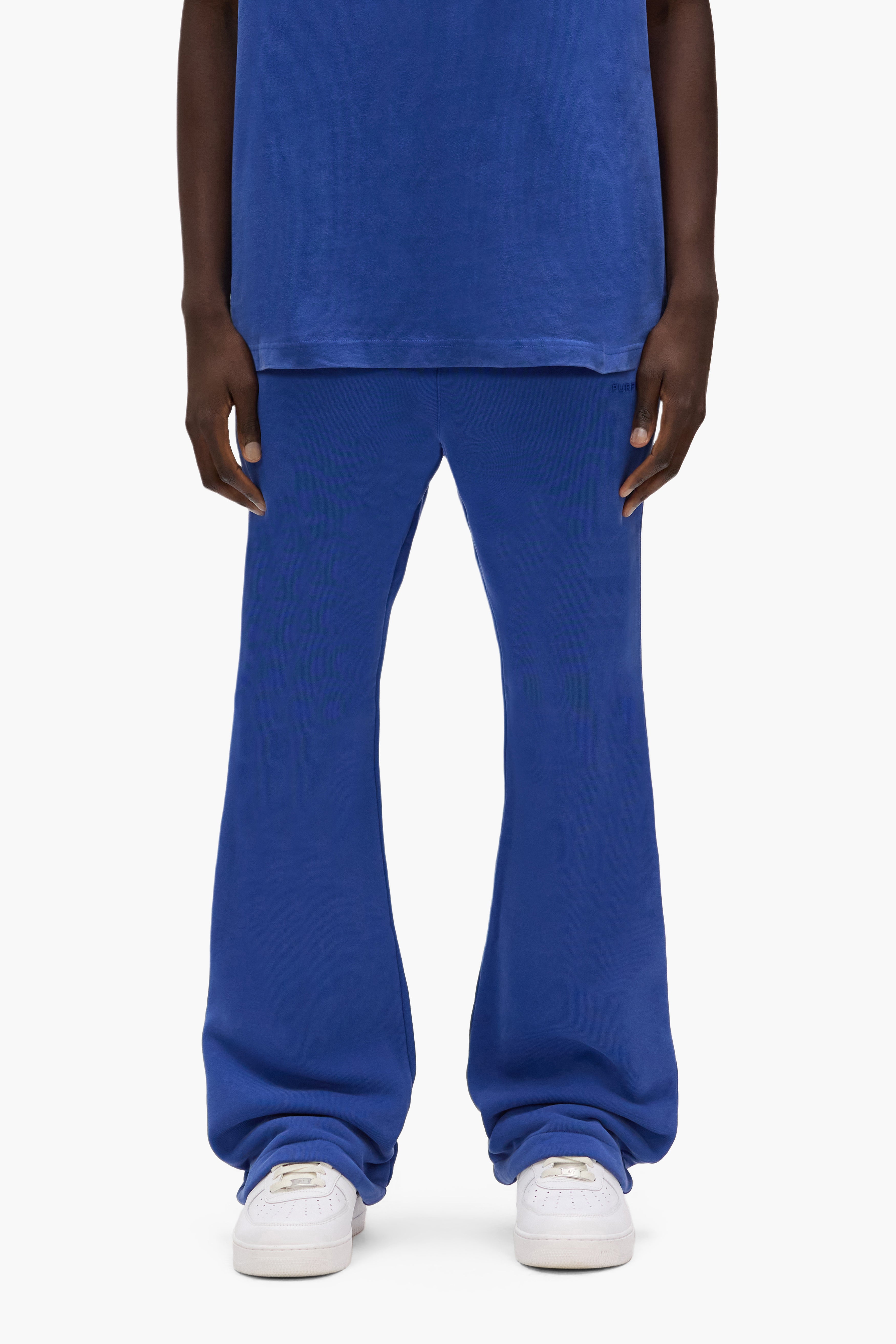 Basic Flared Sweatpant