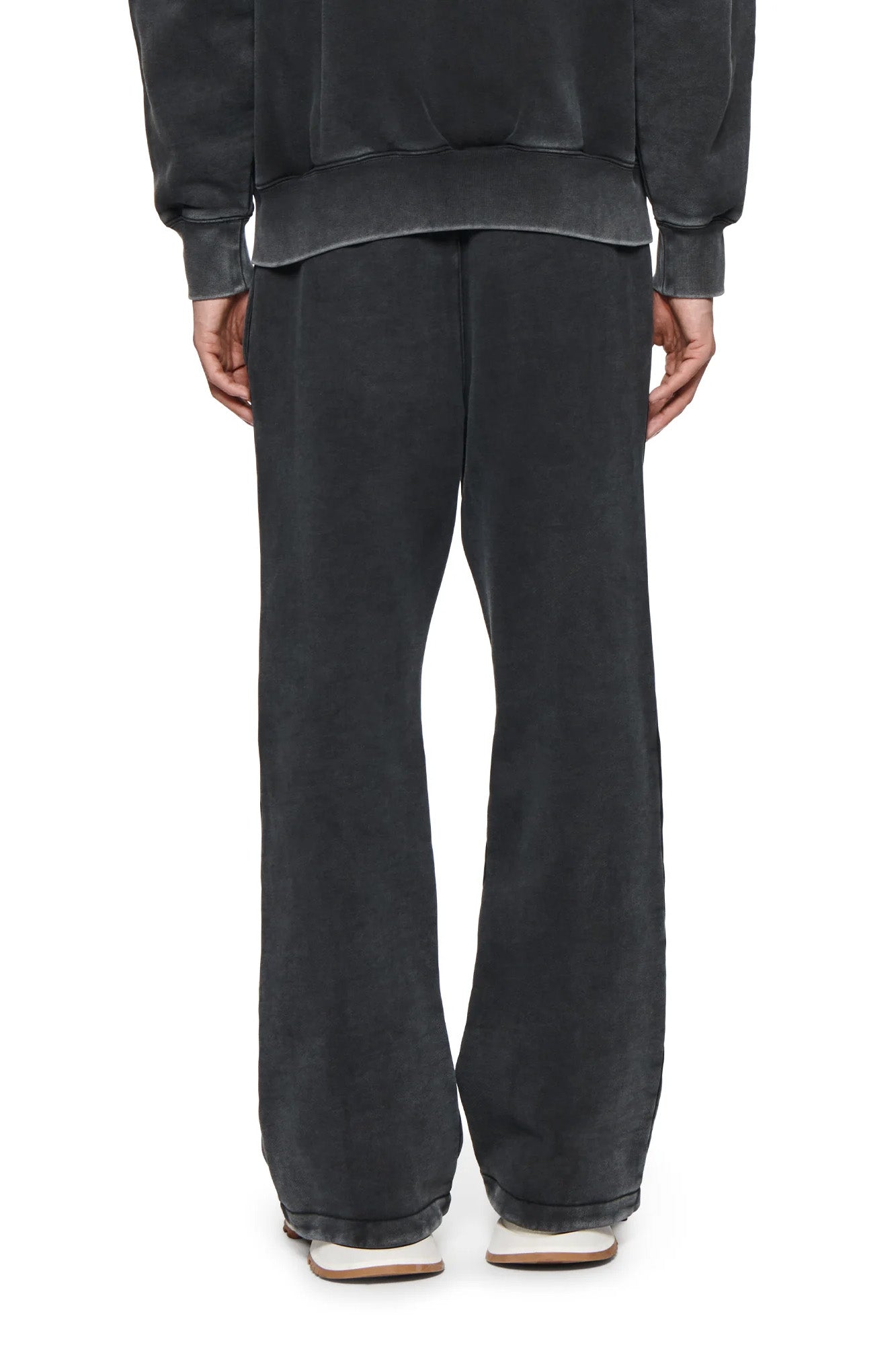 Basic Flared Sweatpant