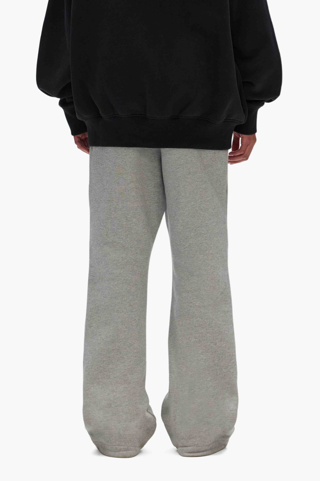 Basic Flared Sweatpant